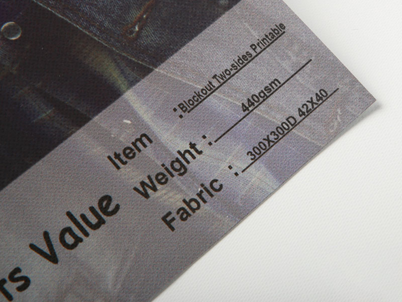 Film de plafond en PVC occultant imprimable recto verso de 440 g/m2 Film de plafond en PVC occultant imprimable recto verso de 440 g/m2